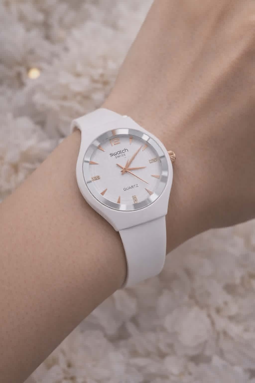Swatch White Élégance